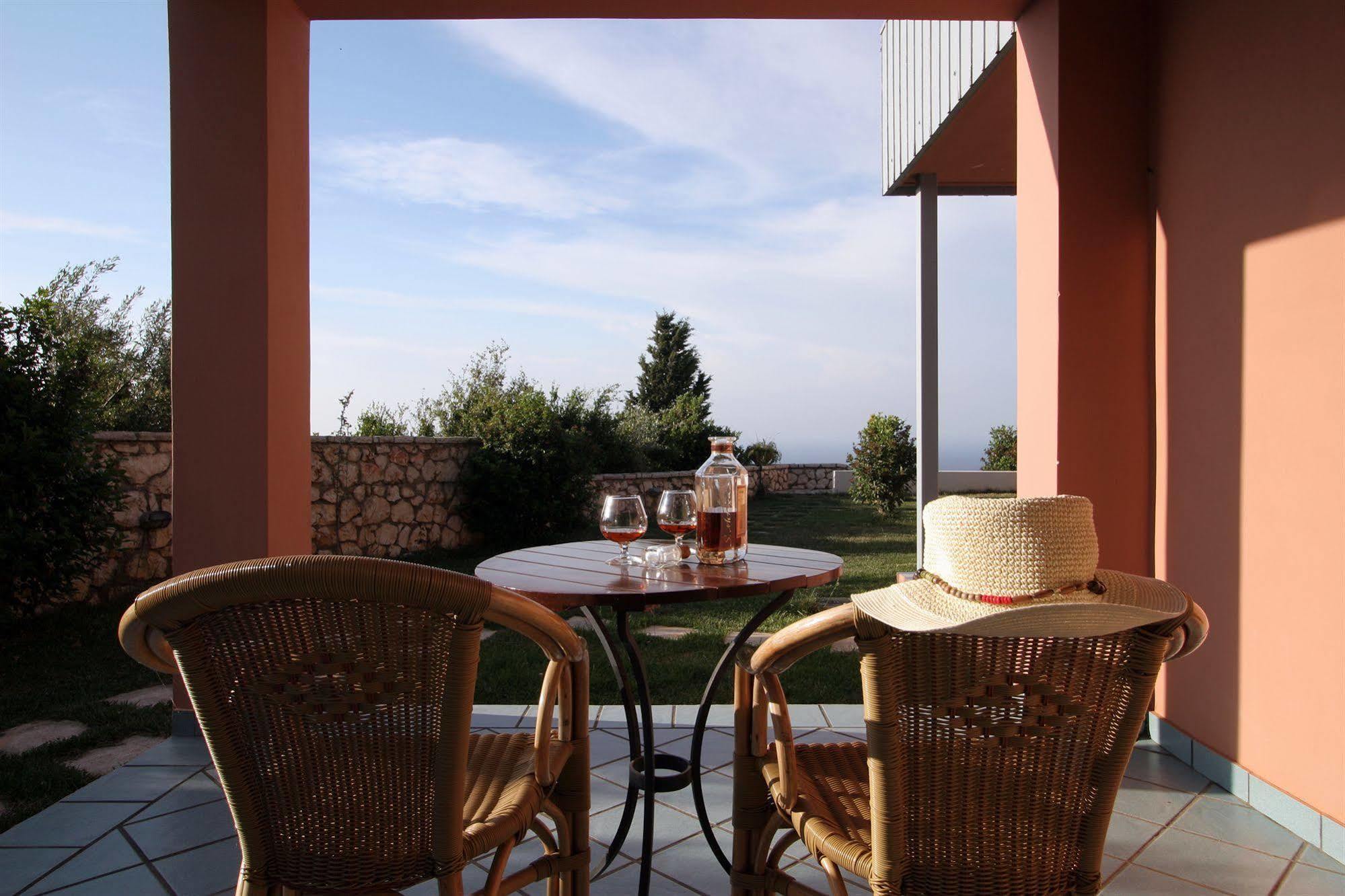 Mira Resort Агиос-Иоаннис Экстерьер фото